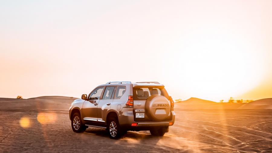  Toyota Land Cruiser Prado (150) 2017 года  (UAE) (фото 3 из 9)